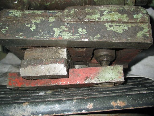 задняя бабка высота до оси 165 ширина 200 длина 270